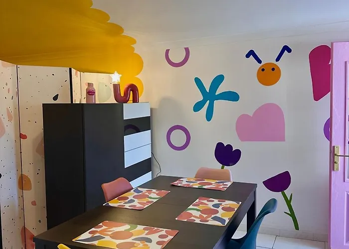 Pop House - Colore Et Fun En Camargue Saint-Gilles (Gard)